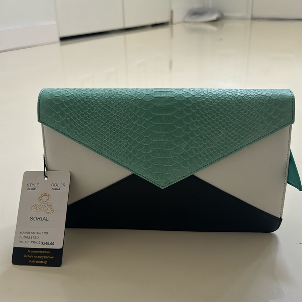 SORIAL Aqua handbag